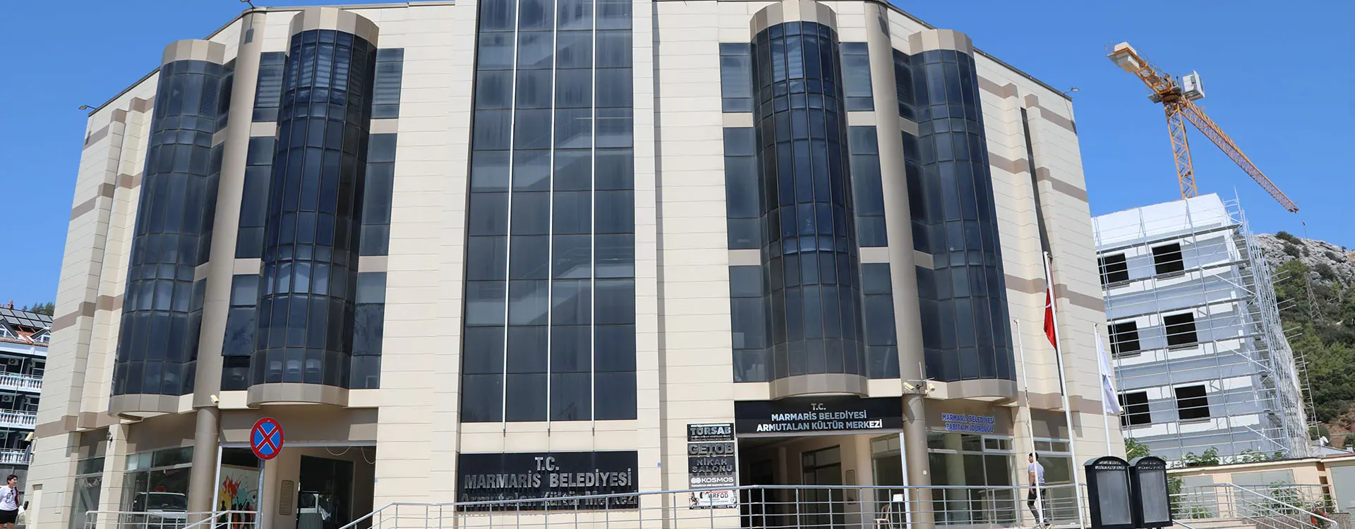 ARMUTALAN KÜLTÜR MERKEZİ 12 YIL SONRA YENİLENİYOR