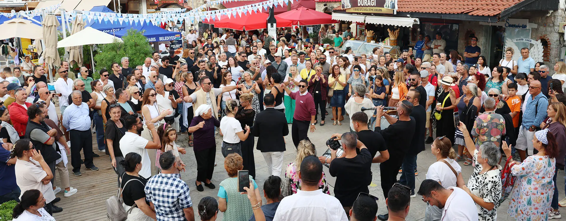 FESTİVAL COŞKUSU TÜM MARMARİS'İ SARDI